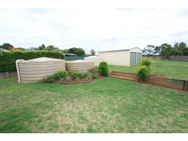 14 Frederick Street, Wooroolin QLD 4608