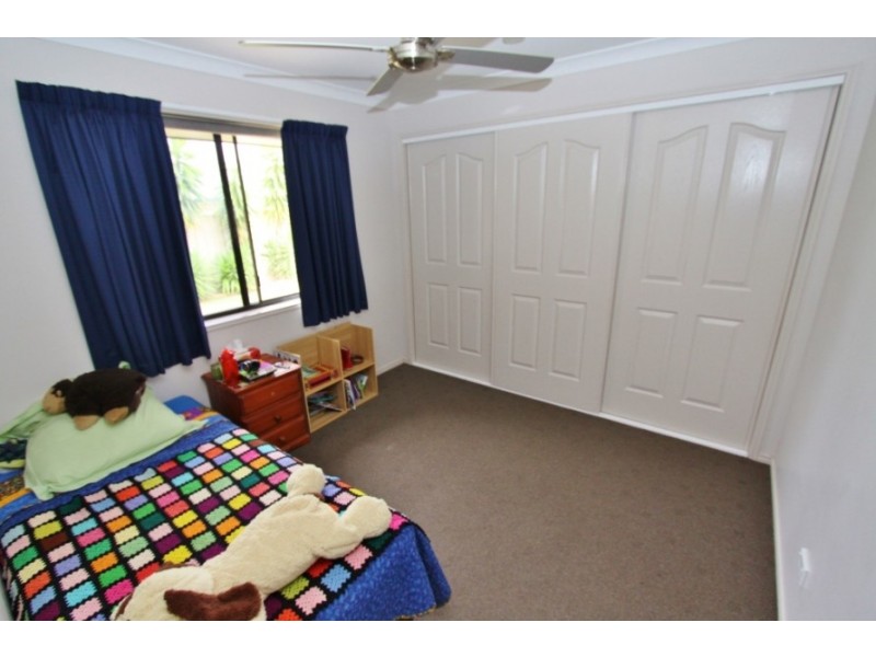 14 Bridgeman Pde, Kingaroy QLD 4610