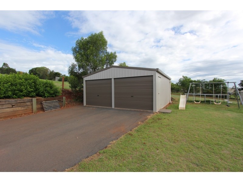 5 Crows Ash Crescent, Kingaroy QLD 4610