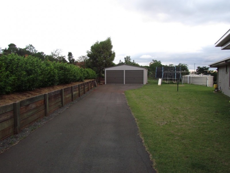 5 Crows Ash Crescent, Kingaroy QLD 4610