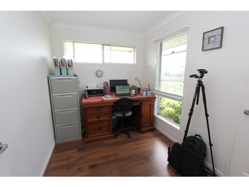 5 Crows Ash Crescent, Kingaroy QLD 4610