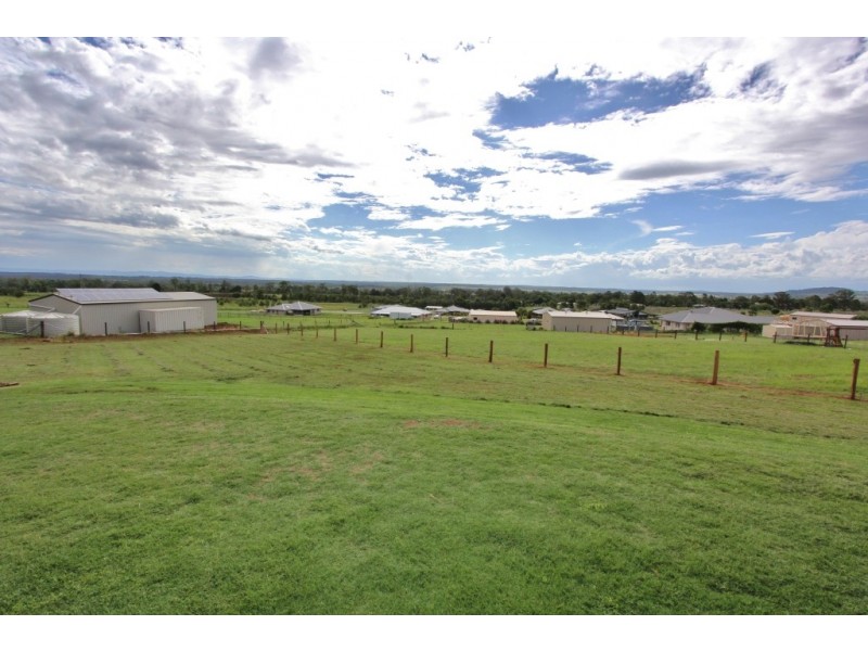 5 Crows Ash Crescent, Kingaroy QLD 4610
