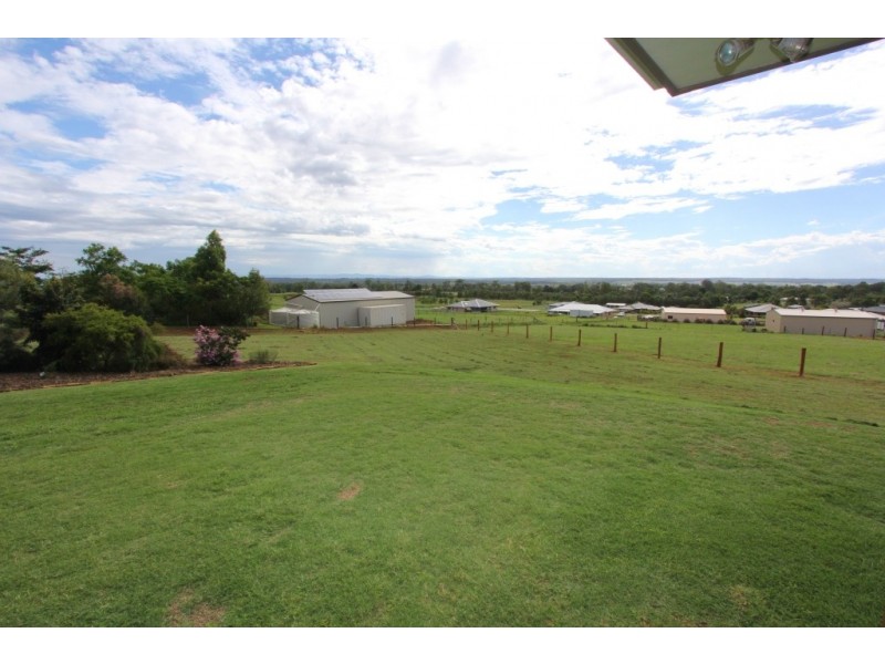 5 Crows Ash Crescent, Kingaroy QLD 4610