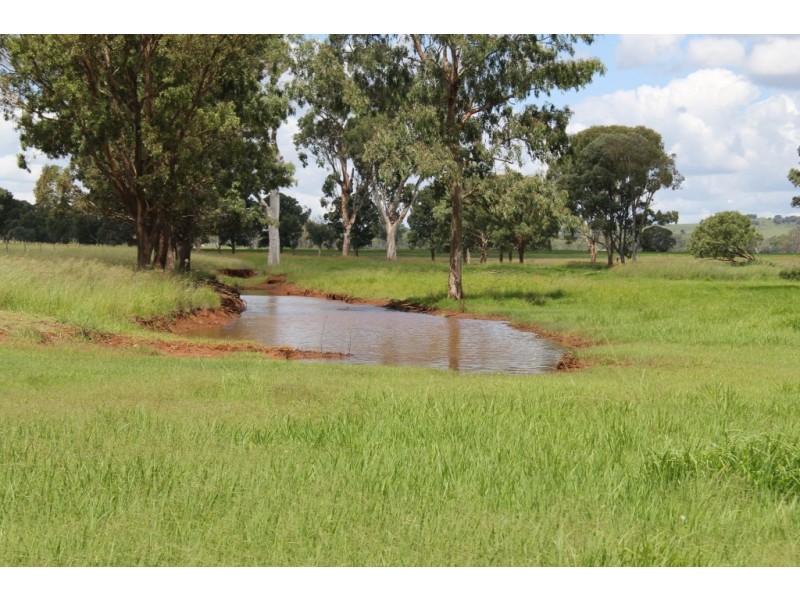 96 Lamperds, Kingaroy QLD 4610