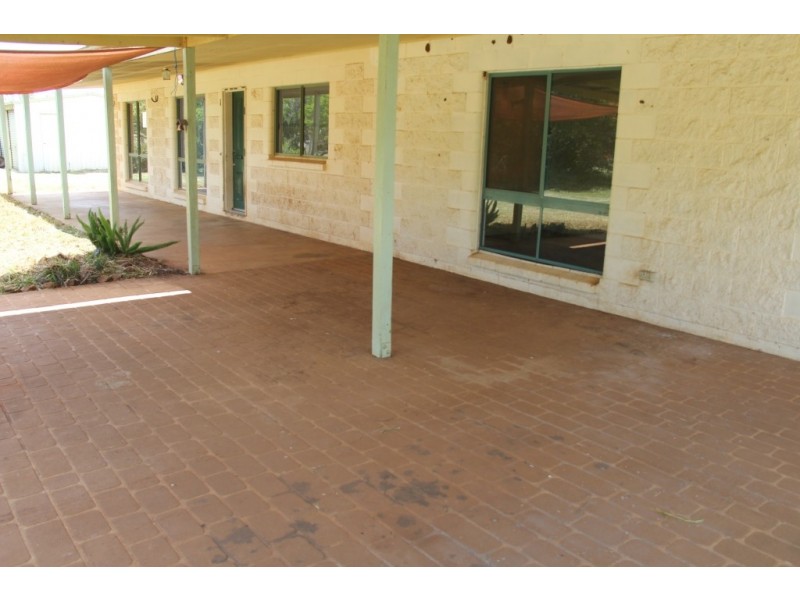 96 Lamperds, Kingaroy QLD 4610