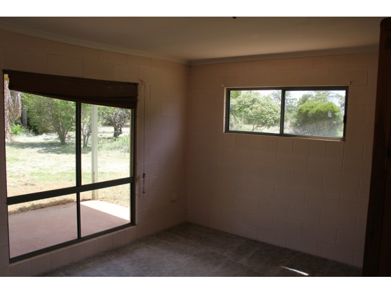96 Lamperds, Kingaroy QLD 4610