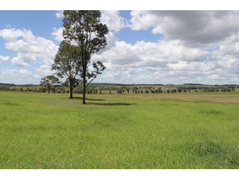 96 Lamperds, Kingaroy QLD 4610