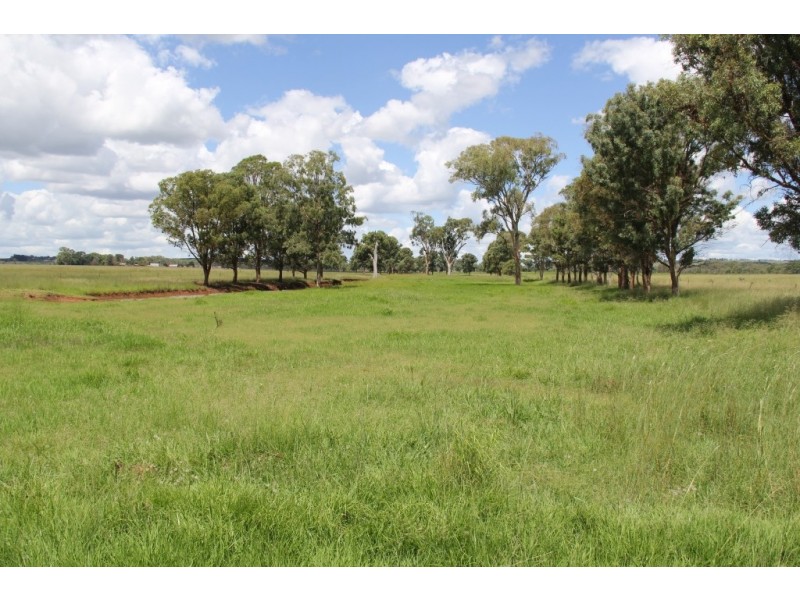 96 Lamperds, Kingaroy QLD 4610