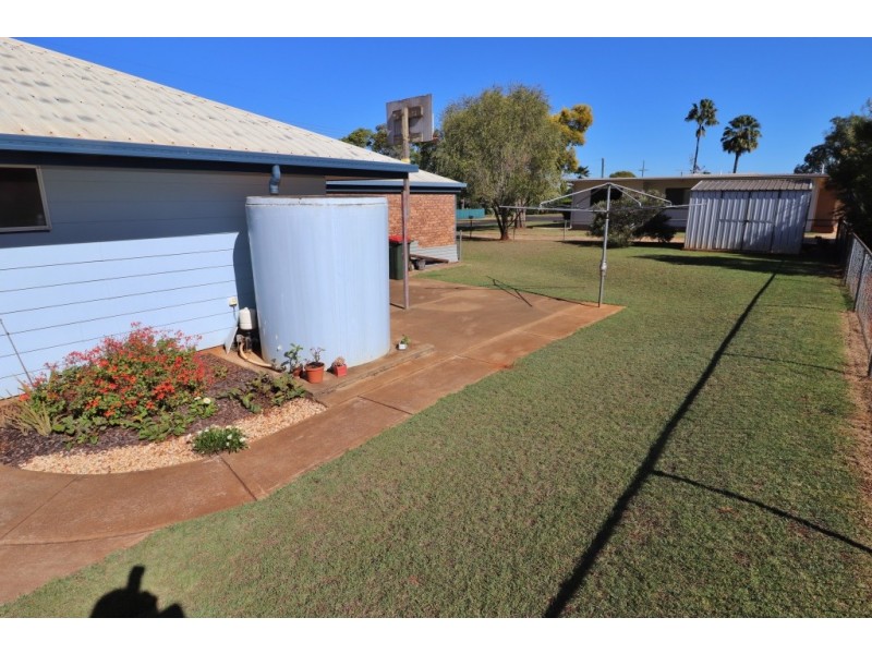 1 Ian Street, Kingaroy QLD 4610