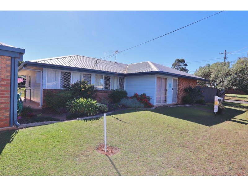 1 Ian Street, Kingaroy QLD 4610