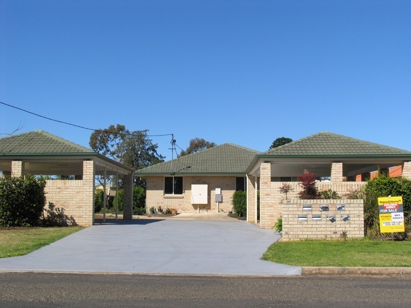Unit 2, 30 Baron Street, Kingaroy QLD 4610