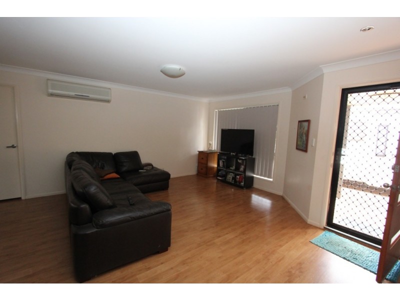 12 Andrew St, Wooroolin QLD 4608