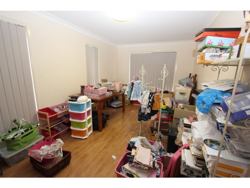 12 Andrew St, Wooroolin QLD 4608