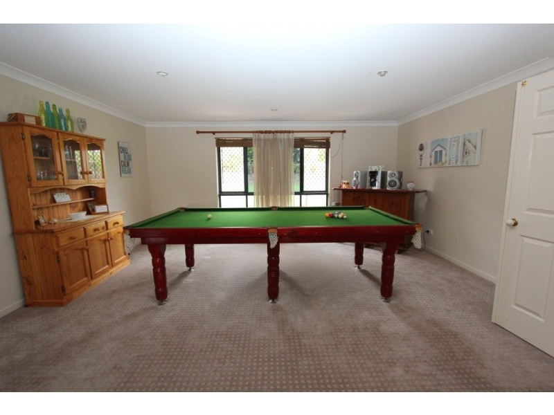 11 Tidar Crt, Kingaroy QLD 4610