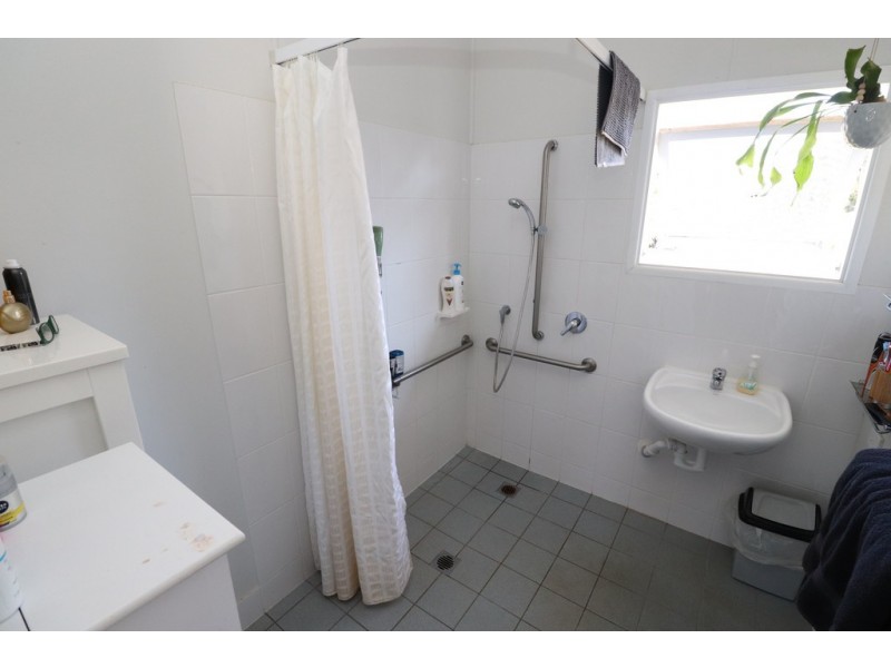 13 Reen St, Kingaroy QLD 4610