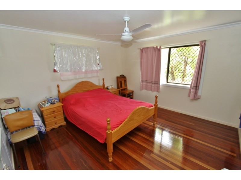 Ellesmere QLD 4610