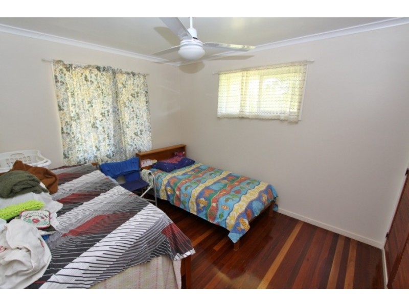 Ellesmere QLD 4610