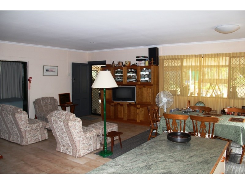 Tarong QLD 4615
