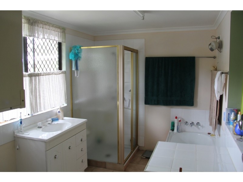 Tarong QLD 4615
