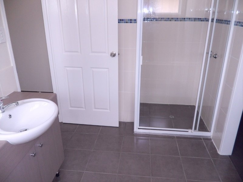 Unit 2, 117 Harris Rd, Kingaroy QLD 4610