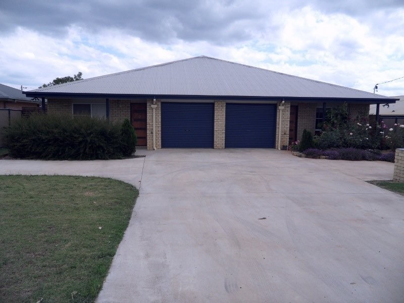 Unit 2, 117 Harris Rd, Kingaroy QLD 4610
