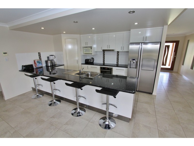 198 Mt Hope Road, Booie QLD 4610