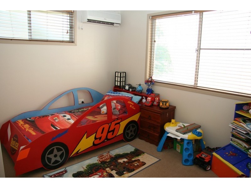 98-100 Moore Street, Kingaroy QLD 4610