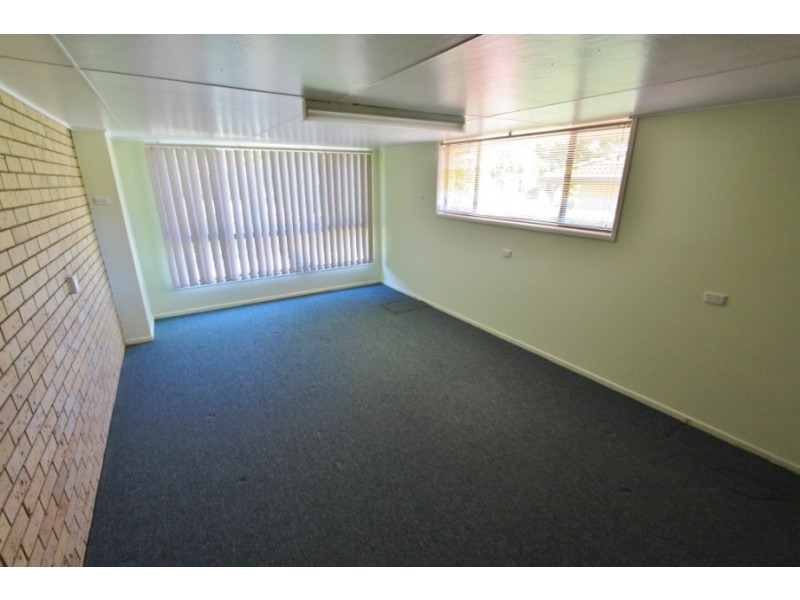 10 Cowie Drive, Kingaroy QLD 4610
