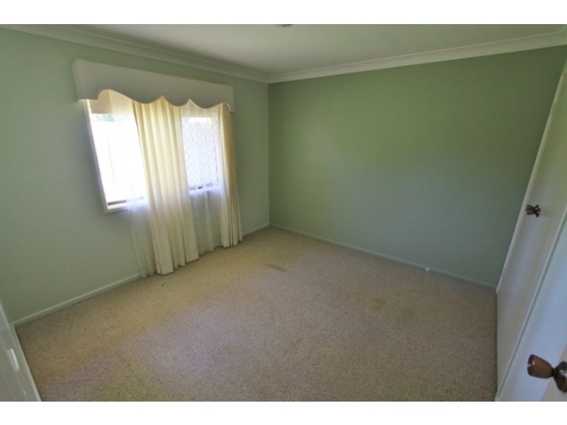 10 Cowie Drive, Kingaroy QLD 4610