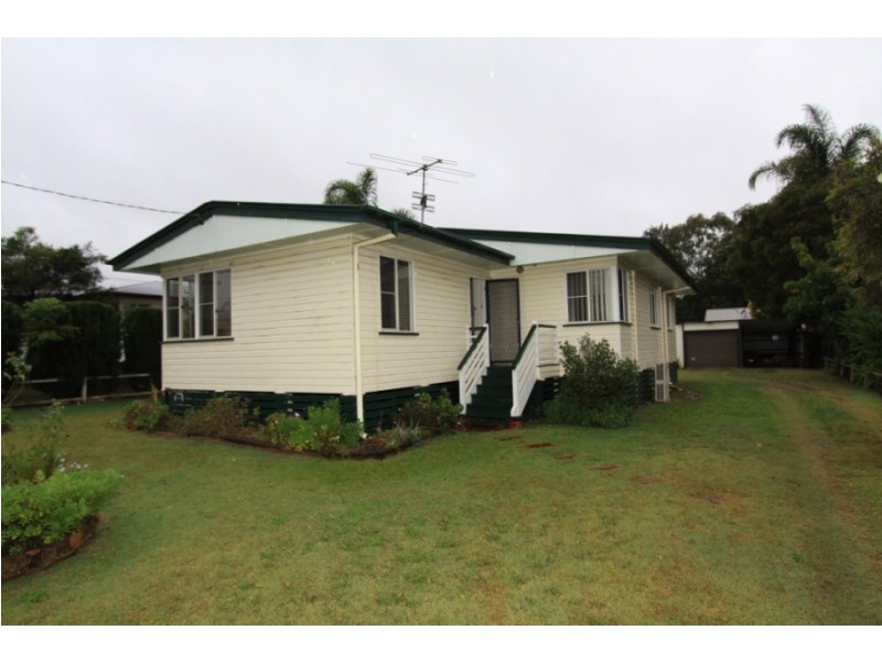 8 Murphy Street, Kingaroy QLD 4610