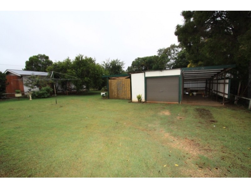8 Murphy Street, Kingaroy QLD 4610