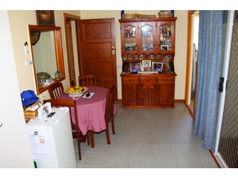 Wattle Camp QLD 4615