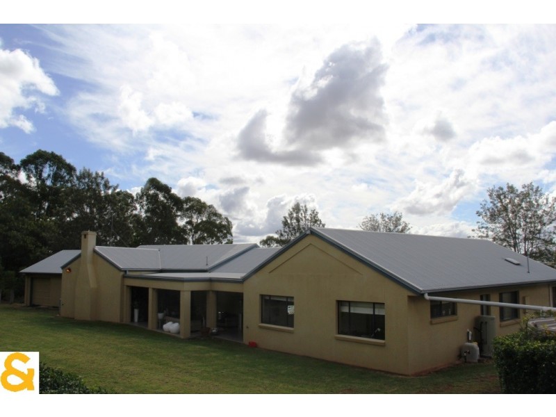 3 Matthew Street, Kingaroy QLD 4610