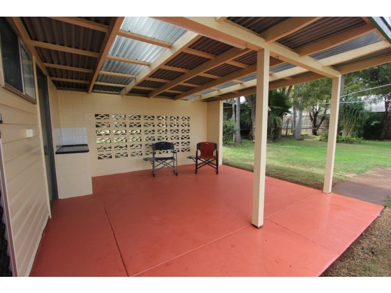 6 Murphy St, Kingaroy QLD 4610
