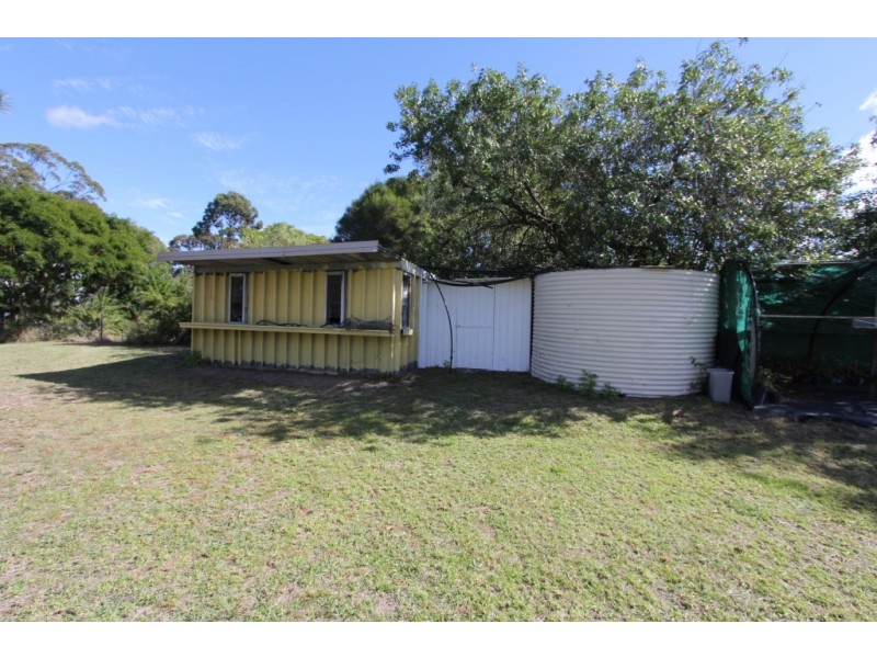 27 North Kerton Rd, Nanango QLD 4615