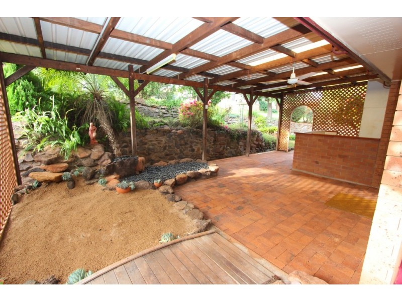 5 Candelo Close, Kingaroy QLD 4610