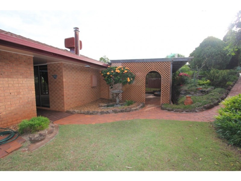 5 Candelo Close, Kingaroy QLD 4610