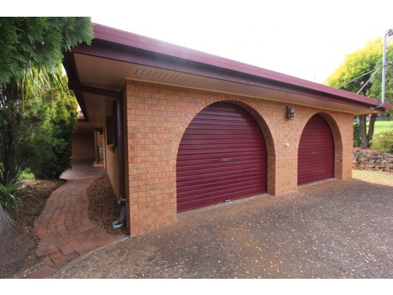 5 Candelo Close, Kingaroy QLD 4610