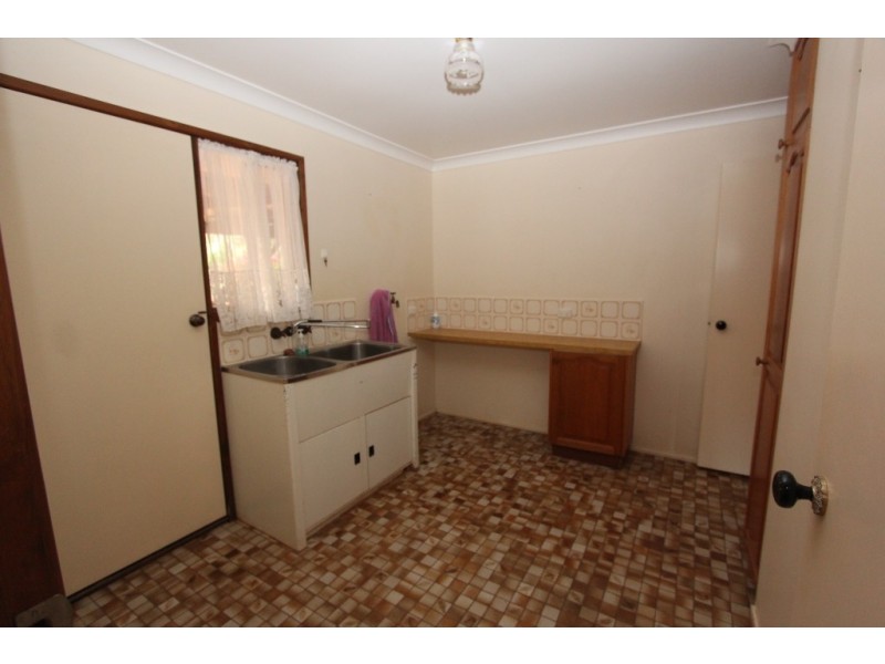 5 Candelo Close, Kingaroy QLD 4610