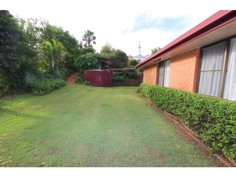 5 Candelo Close, Kingaroy QLD 4610