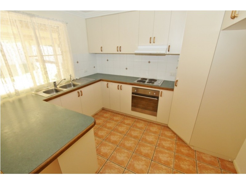 60 Cowie Drive, Kingaroy QLD 4610