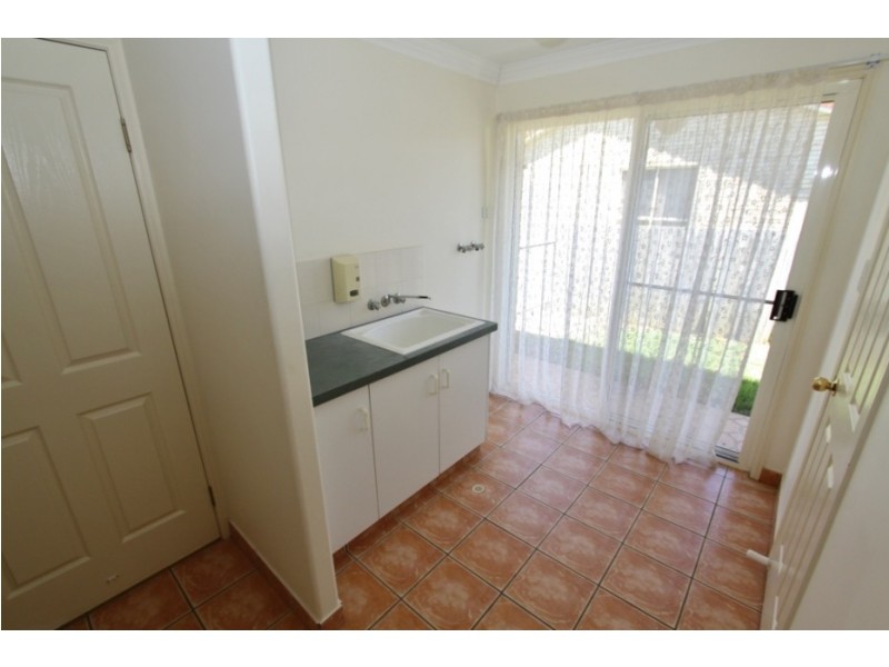 60 Cowie Drive, Kingaroy QLD 4610