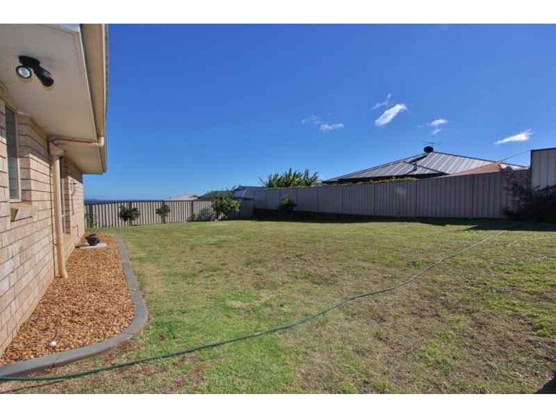 42 Bottlebrush St, Kingaroy QLD 4610