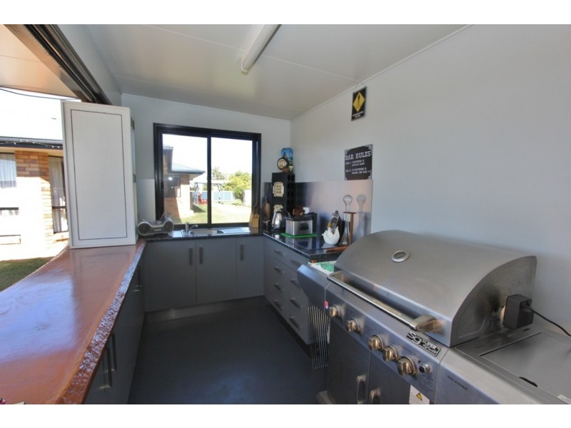 133 West St, Kingaroy QLD 4610