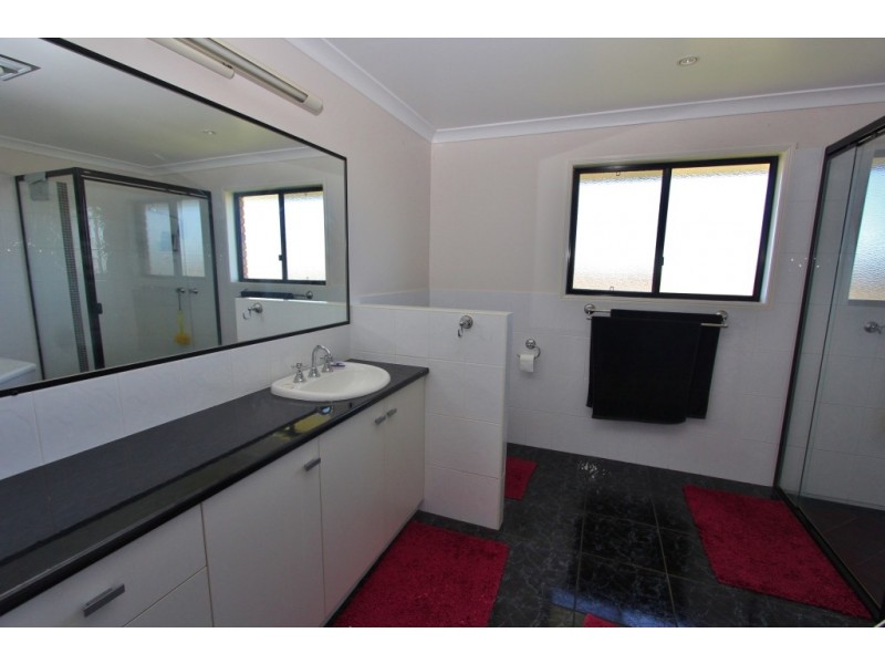 133 West St, Kingaroy QLD 4610