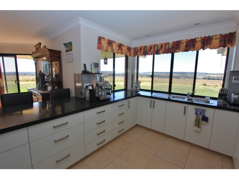 133 West St, Kingaroy QLD 4610