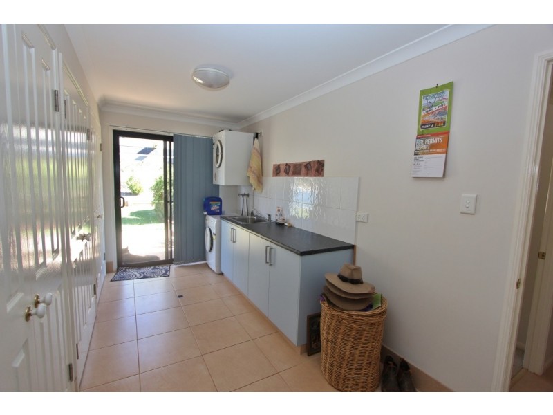 133 West St, Kingaroy QLD 4610