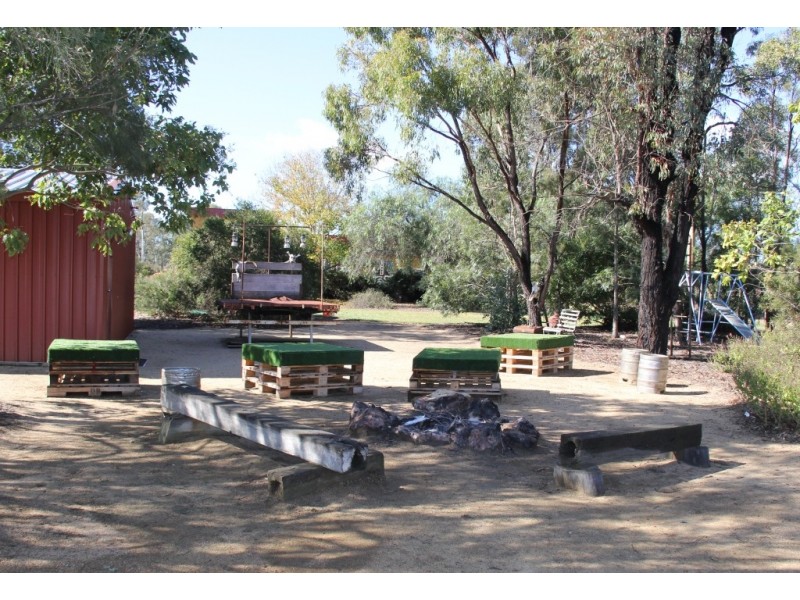 82 Kingaroy Cooyar Rd, Kingaroy QLD 4610