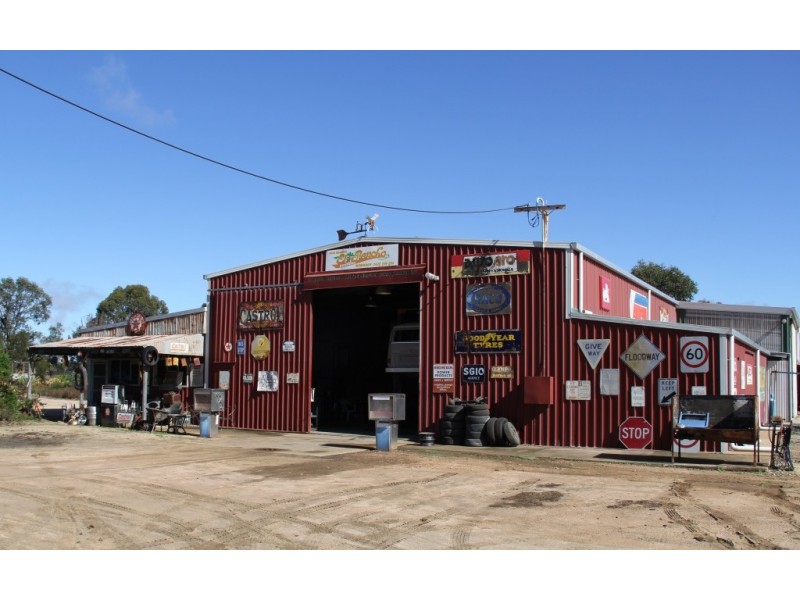 82 Kingaroy Cooyar Rd, Kingaroy QLD 4610