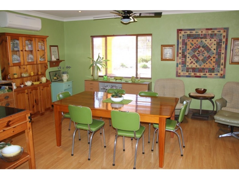 82 Kingaroy Cooyar Rd, Kingaroy QLD 4610